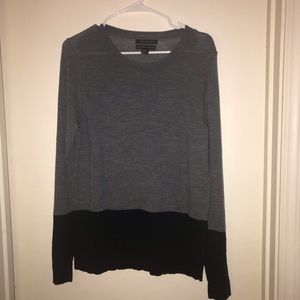 Tahari merino wool sweater sz XL